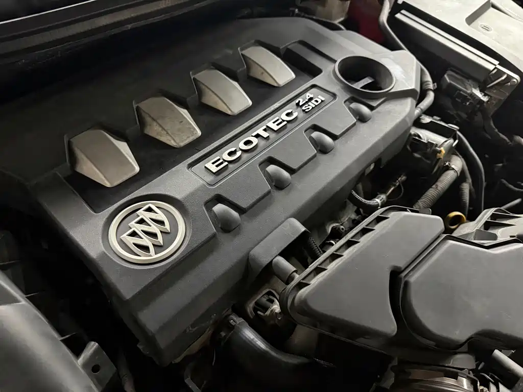 Buick LaCrosse — миниатюра 35