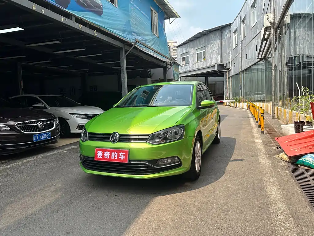 Volkswagen Polo 2014