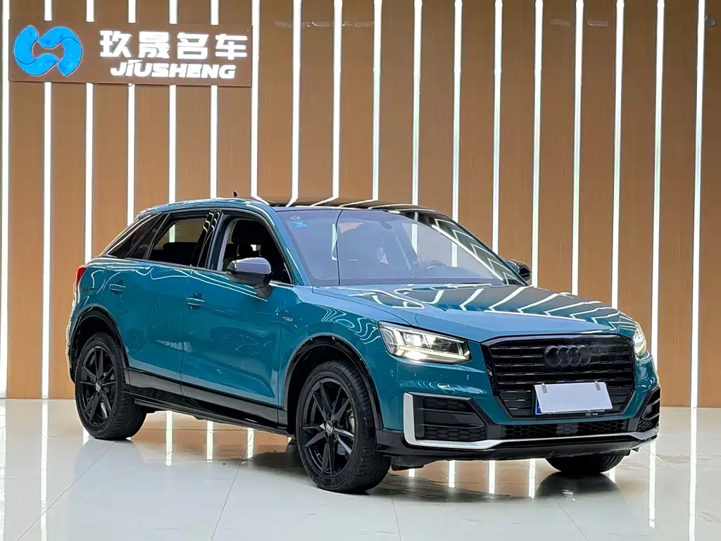 Audi Q2L — миниатюра 3