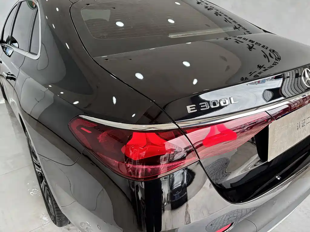 Mercedes-Benz E-Class E 2026 E 300 L Luxury