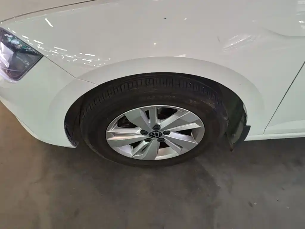Volkswagen Polo — миниатюра 23