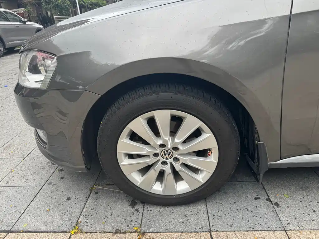 Volkswagen Lavida — миниатюра 7