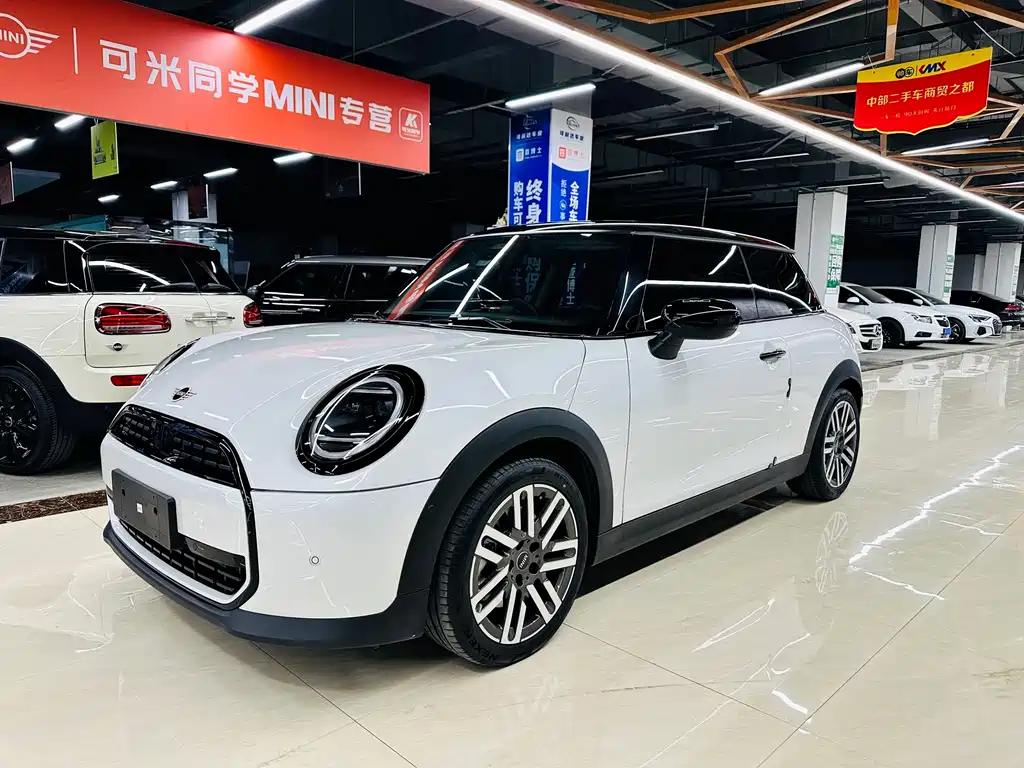 MINI Mini 2026