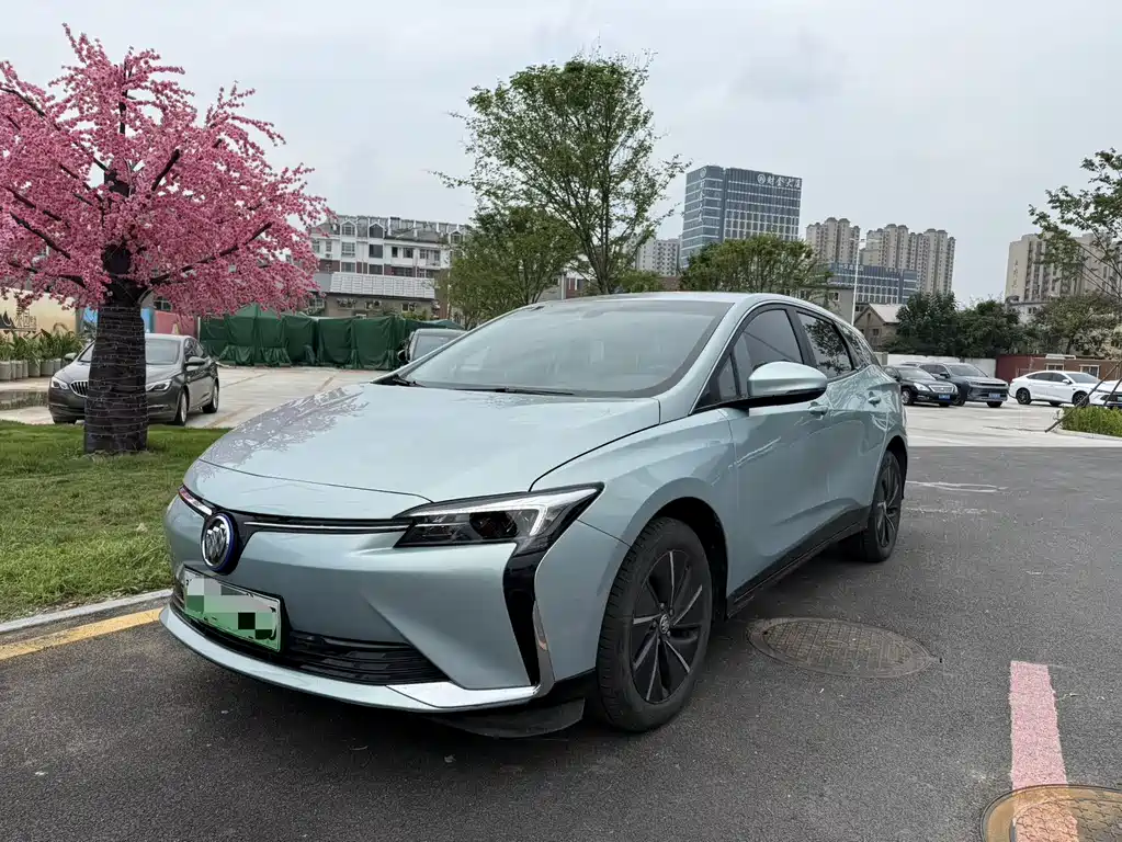 Buick Velite 6