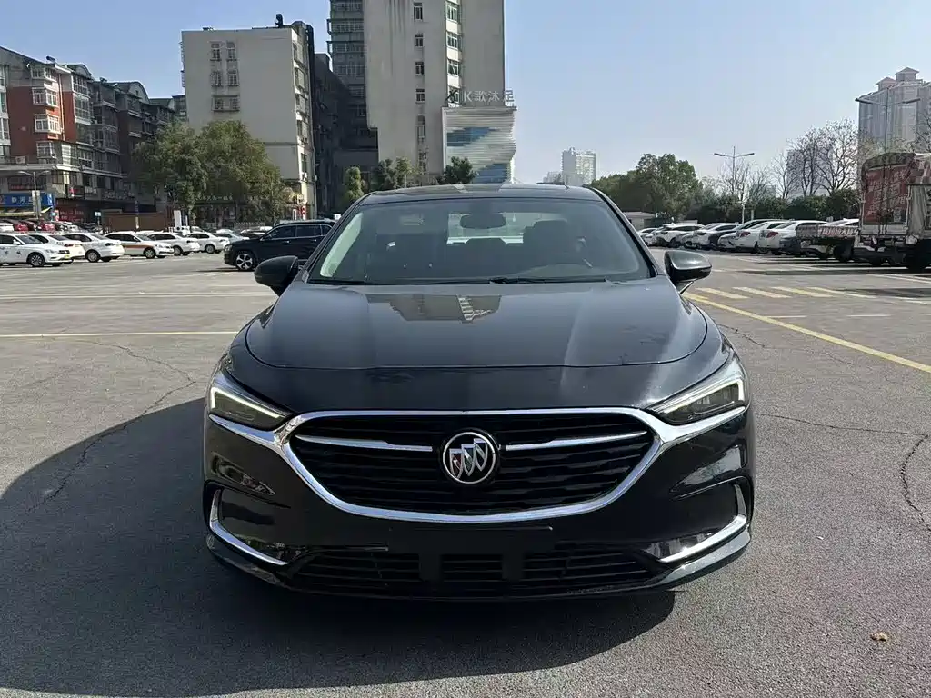 BUICK LACROSSE