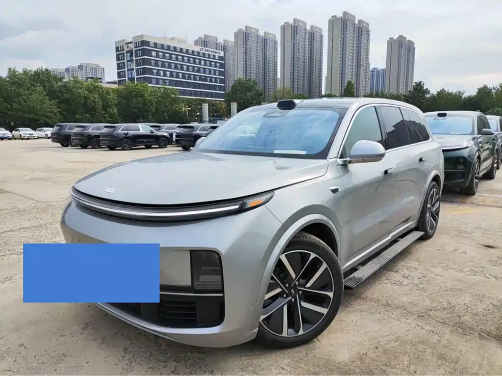 Li Auto Li L9 2025