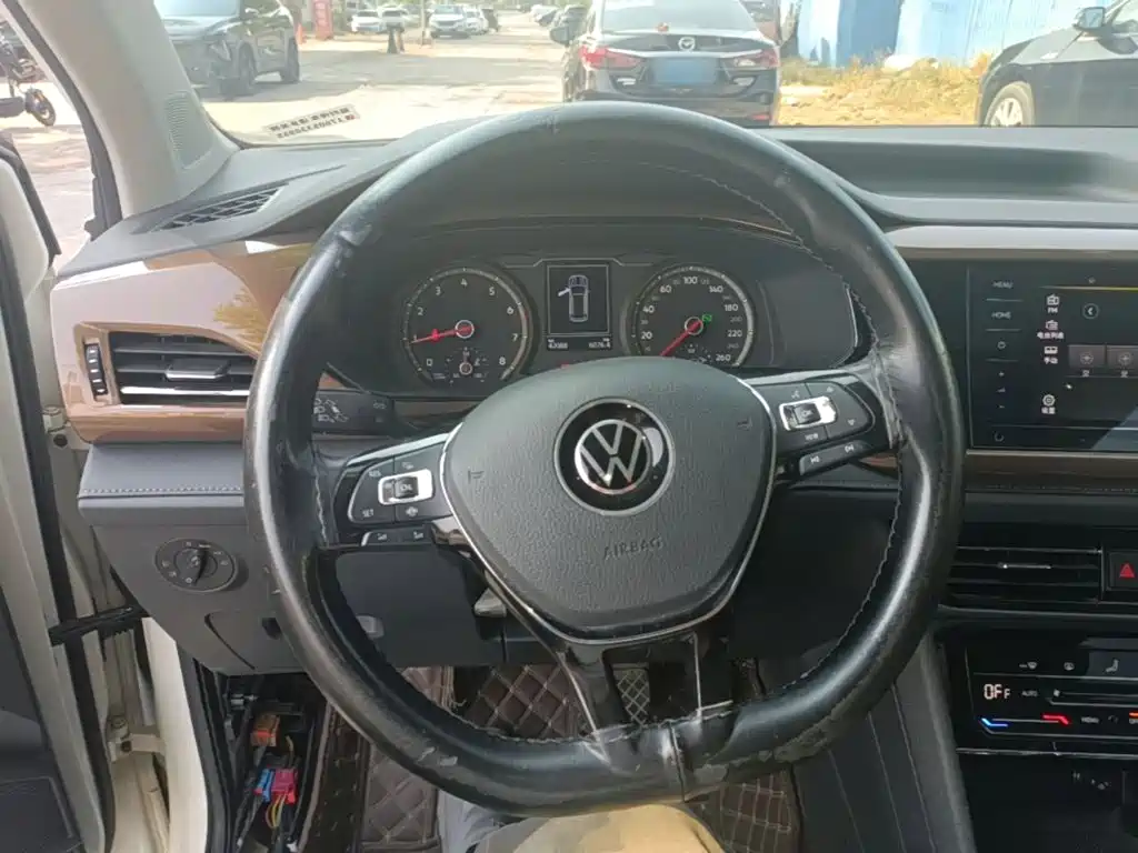 Volkswagen Tharu — миниатюра 11