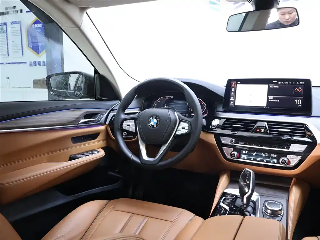 BMW 6 Series GT 630i Luxury Design Package, фото 14