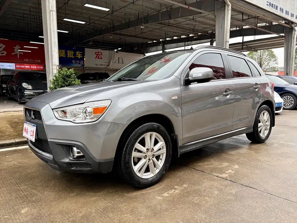 Mitsubishi ASX