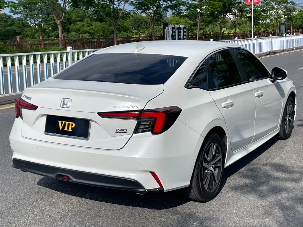 Honda Integra 2023 240TURBO CVT Lead