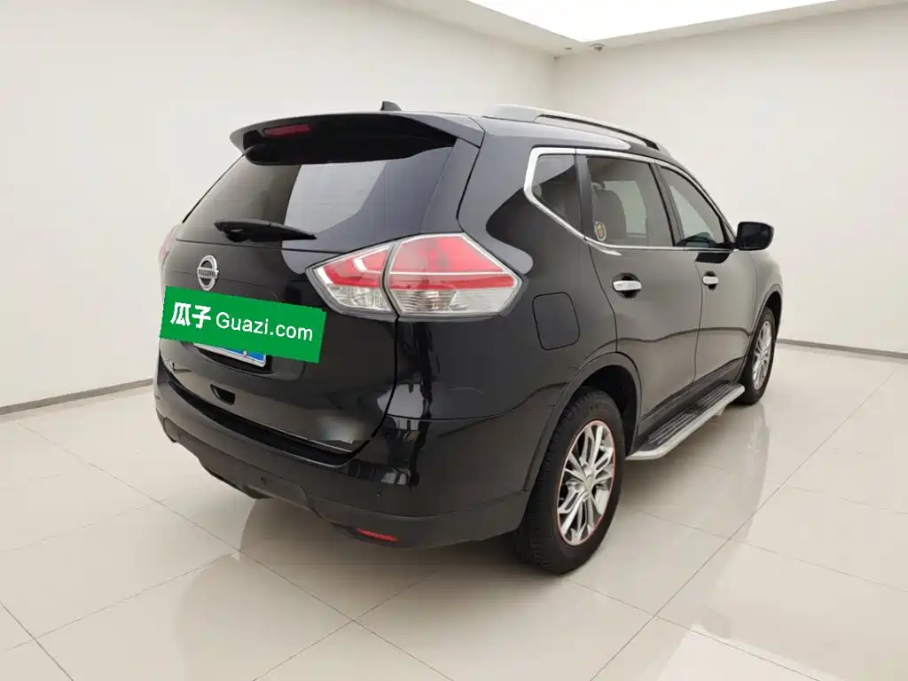 Nissan X-Trail — миниатюра 6