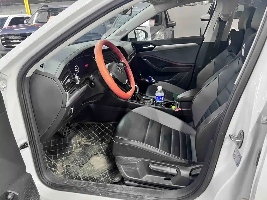 Volkswagen Sagitar — миниатюра 6