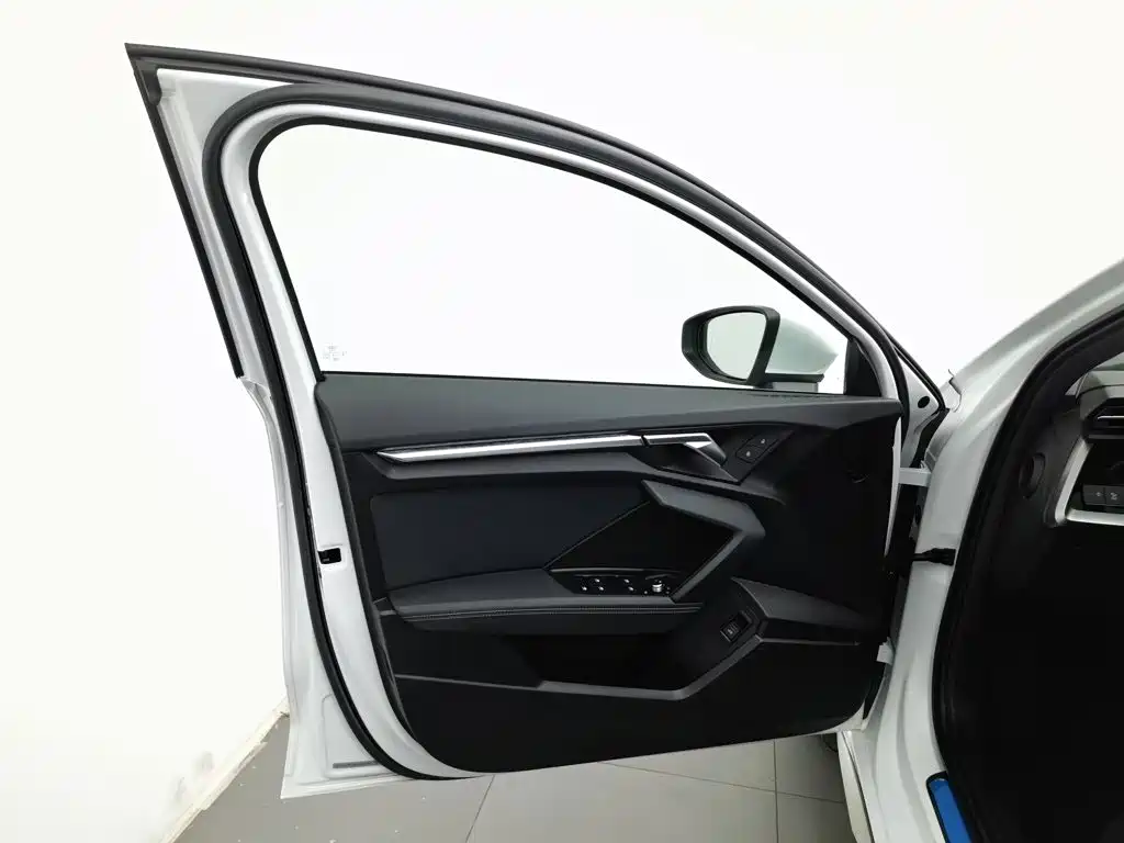 Audi A3 — миниатюра 8