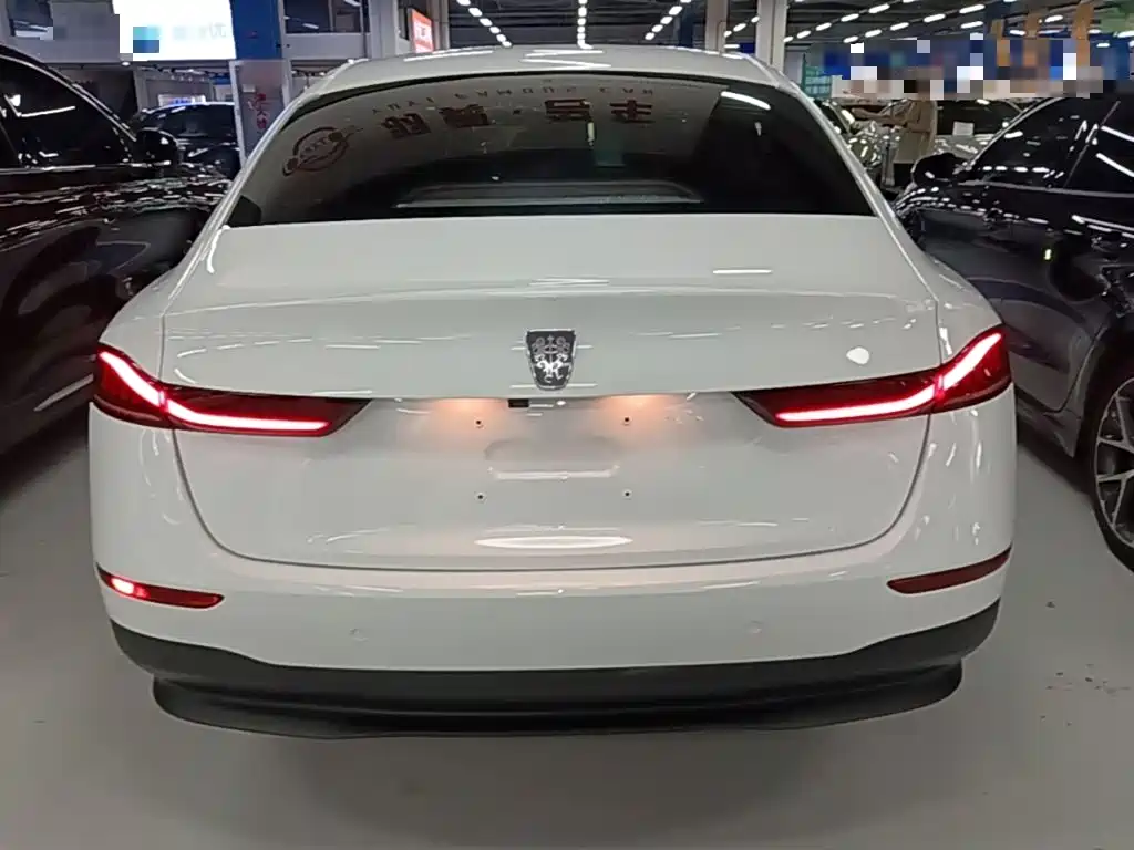 Roewe D7 — миниатюра 6