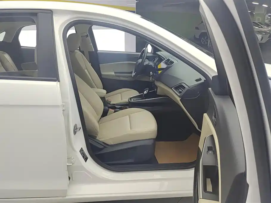 Ford Escort 2017 1.5L AT Comfort