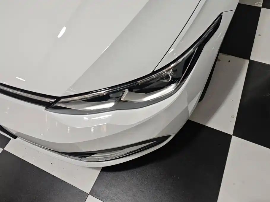 Volkswagen Golf — миниатюра 5