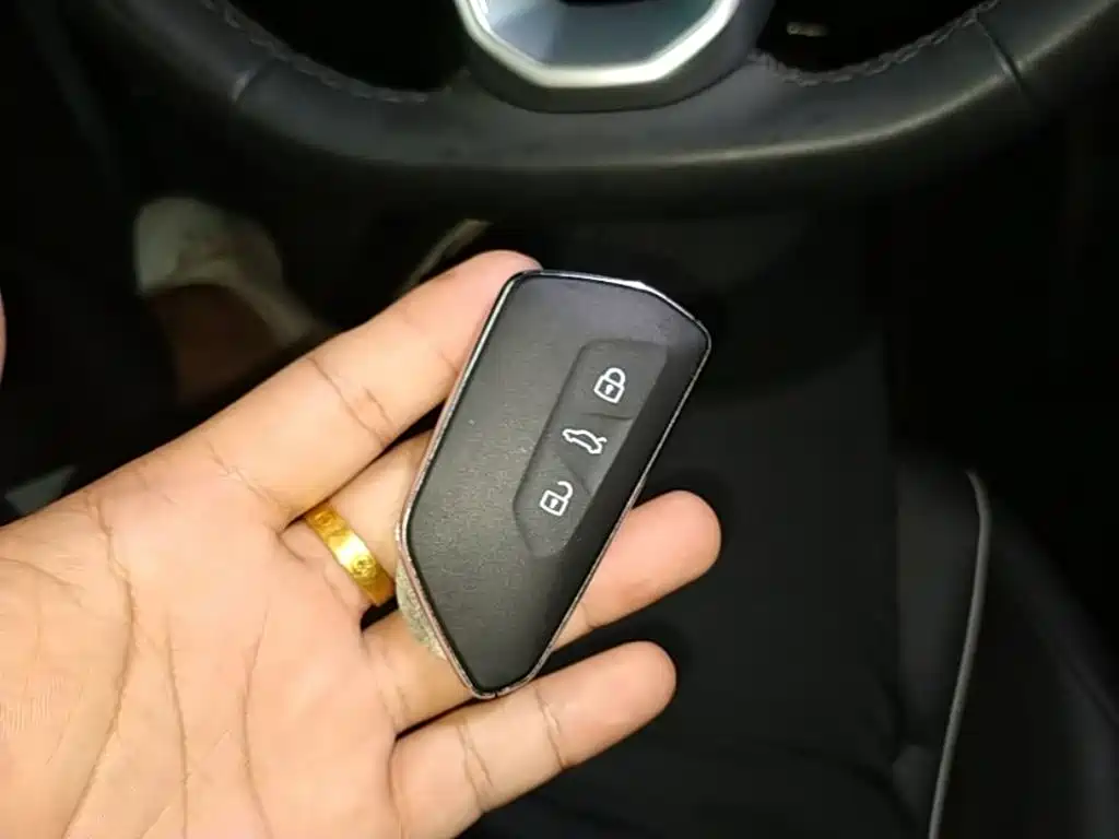 Volkswagen ID.4 X — миниатюра 9