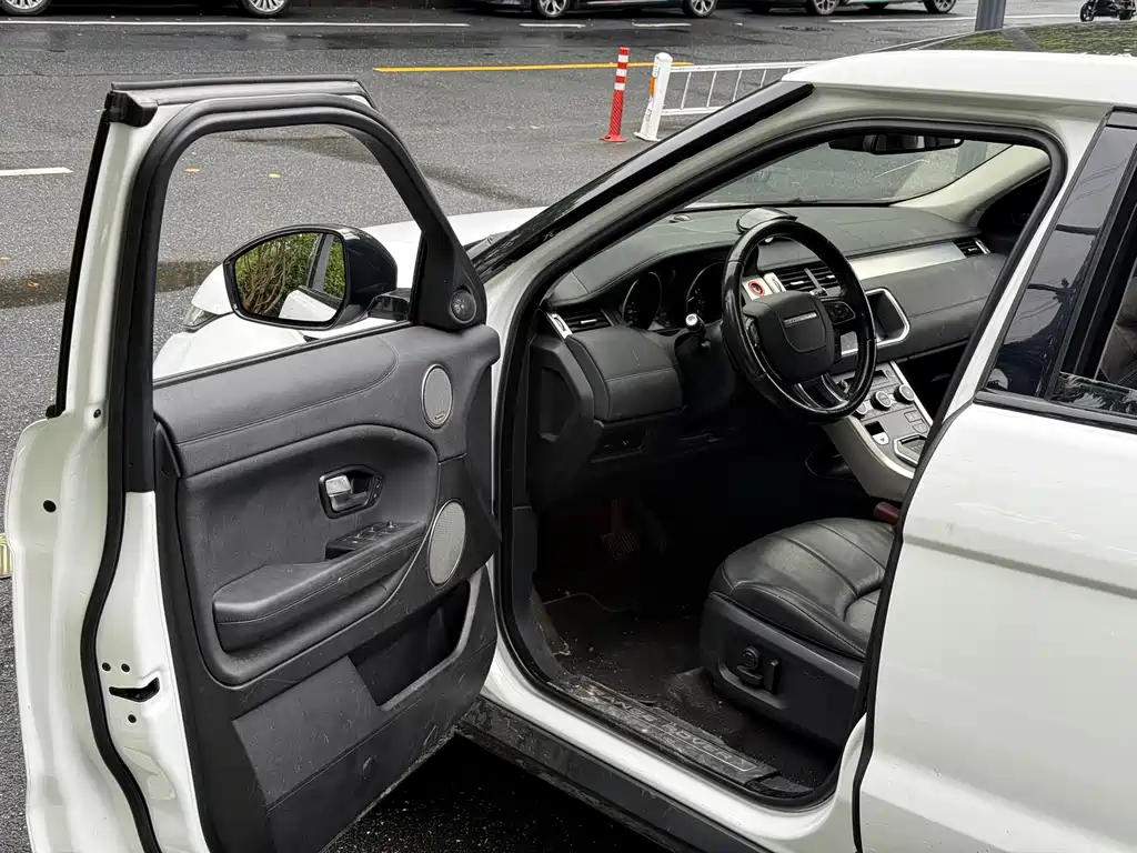 Land Rover Evoque — миниатюра 4