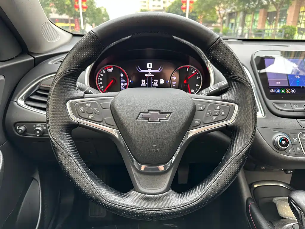 Chevrolet Malibu XL — миниатюра 16