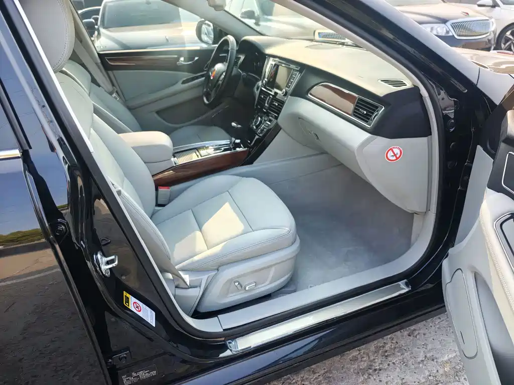 Hongqi Hongqi H7 — миниатюра 10