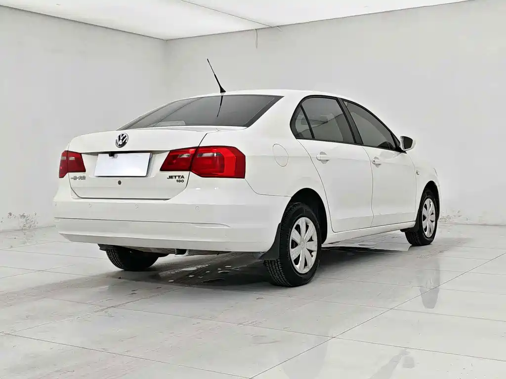 Volkswagen Jetta — миниатюра 3