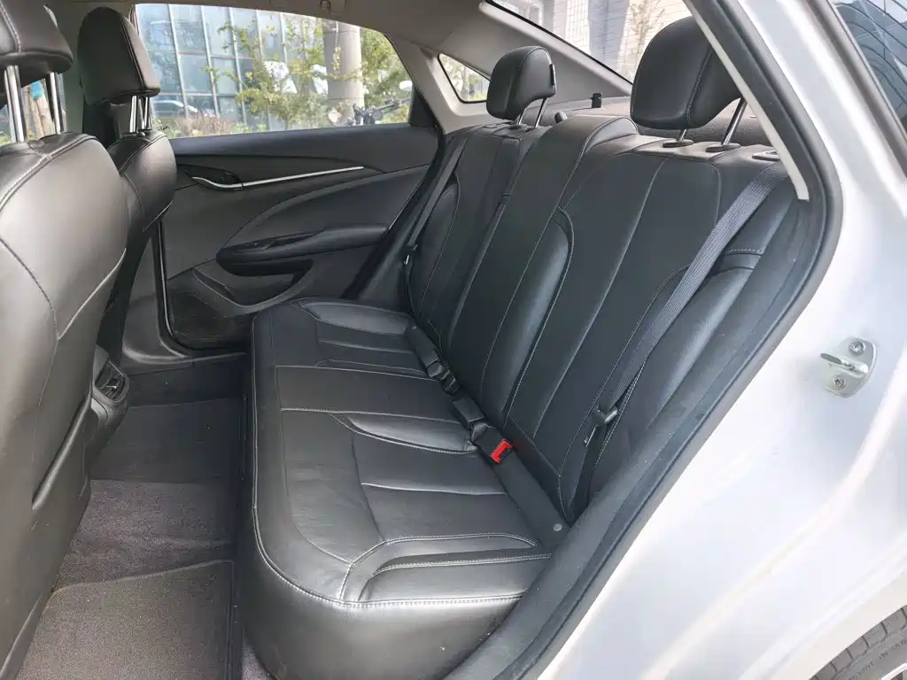 Buick Excelle — миниатюра 17