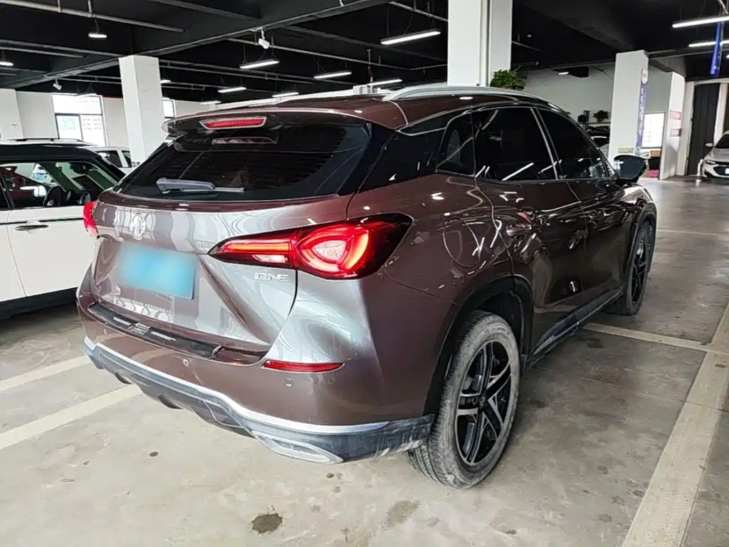 MG MG ONE — миниатюра 7