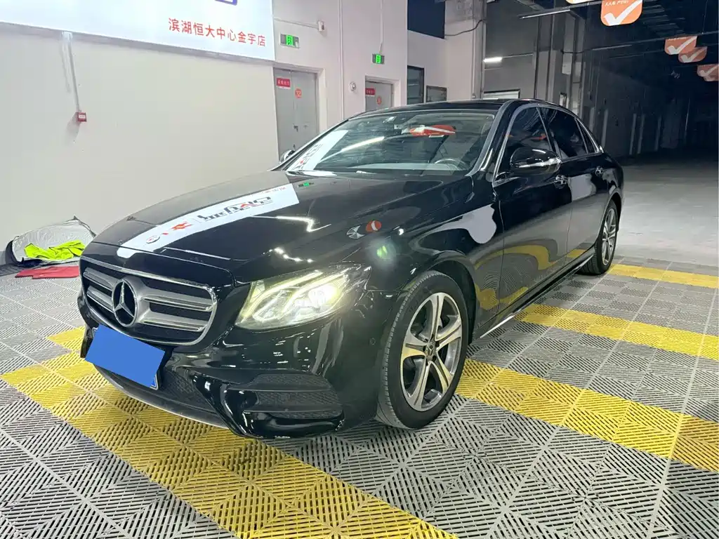Mercedes-Benz E-Class 2016