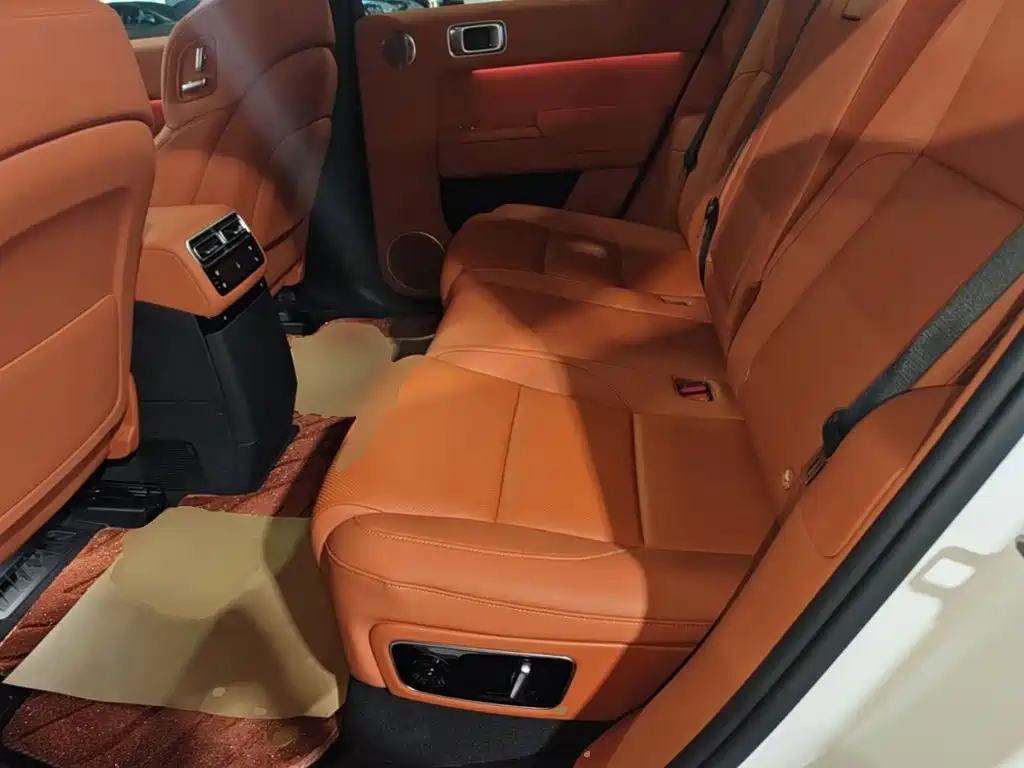 Li Auto Li L7 — миниатюра 17