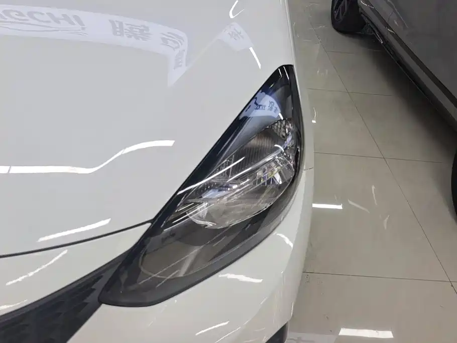 Honda Fit — миниатюра 5