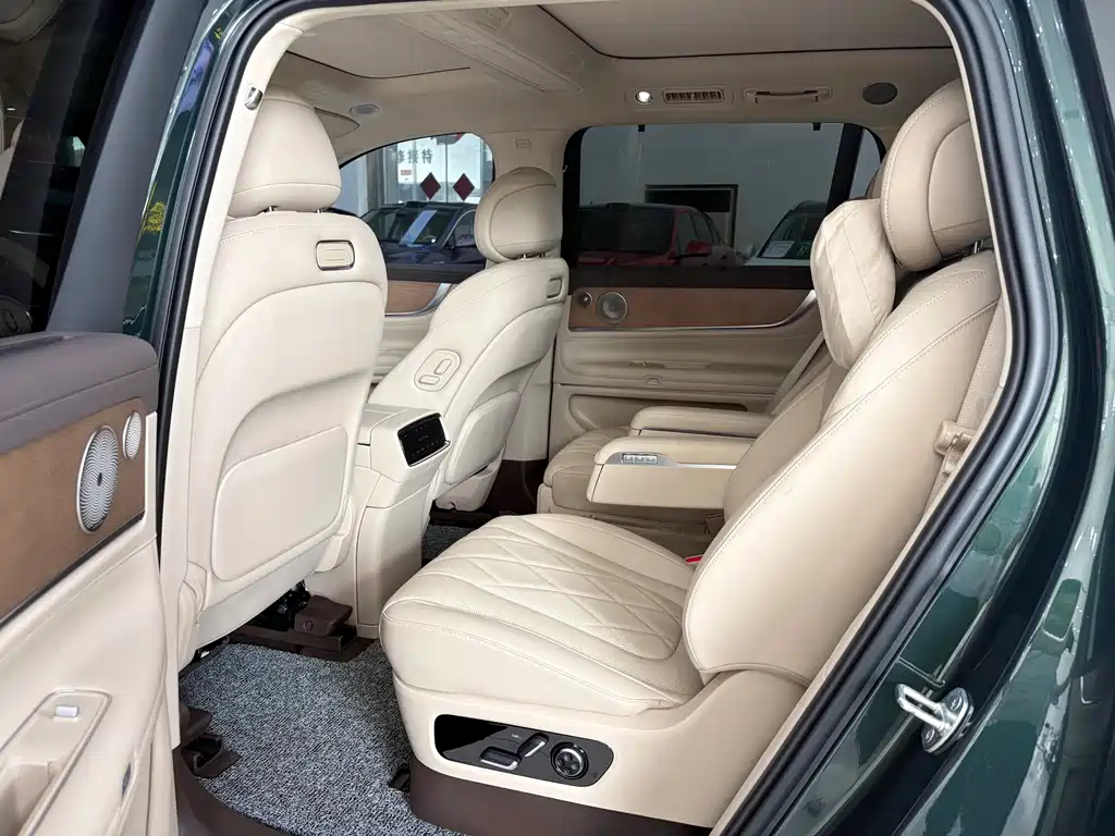 Aito M9 2024 Ultra 52kWh 6 мест