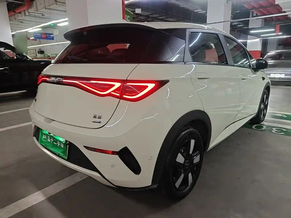 BYD Dolphin — миниатюра 7