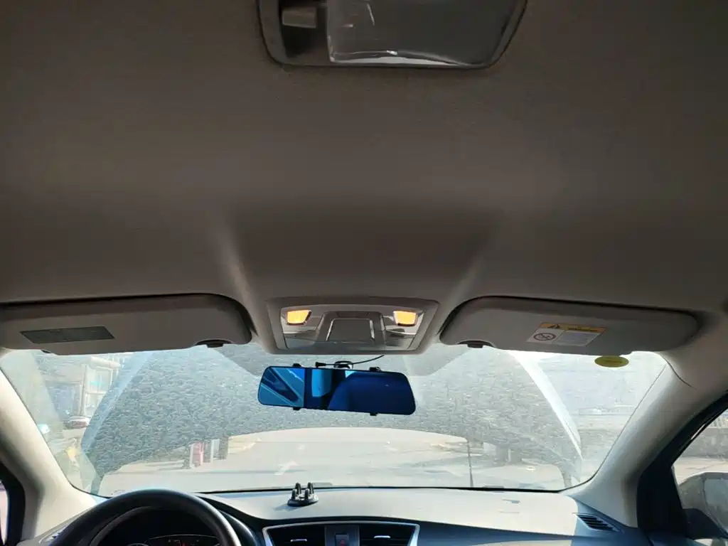 Nissan Sylphy — миниатюра 18