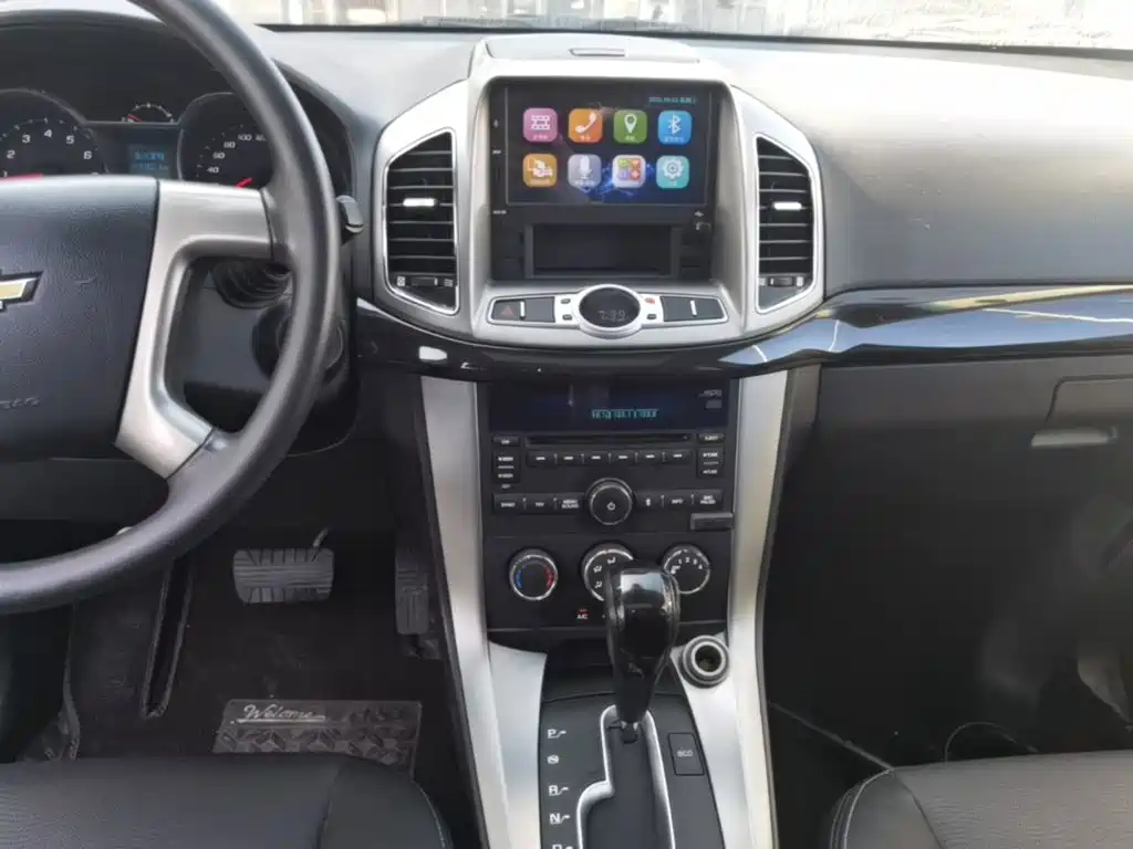 Chevrolet Captiva — миниатюра 13