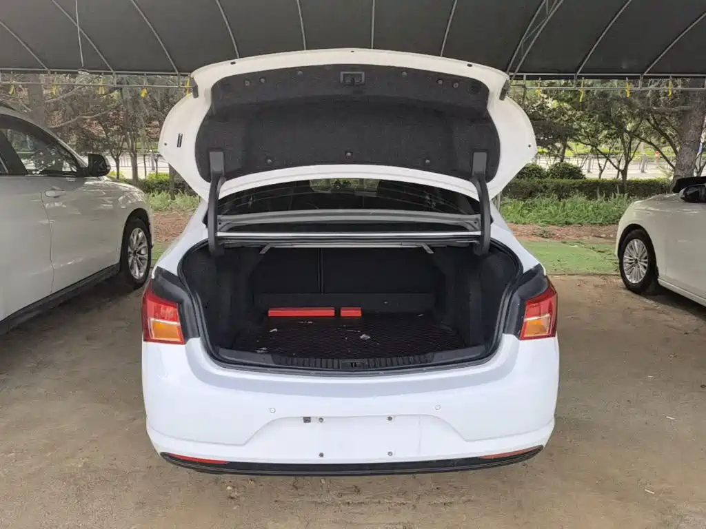 Buick Verano — миниатюра 19