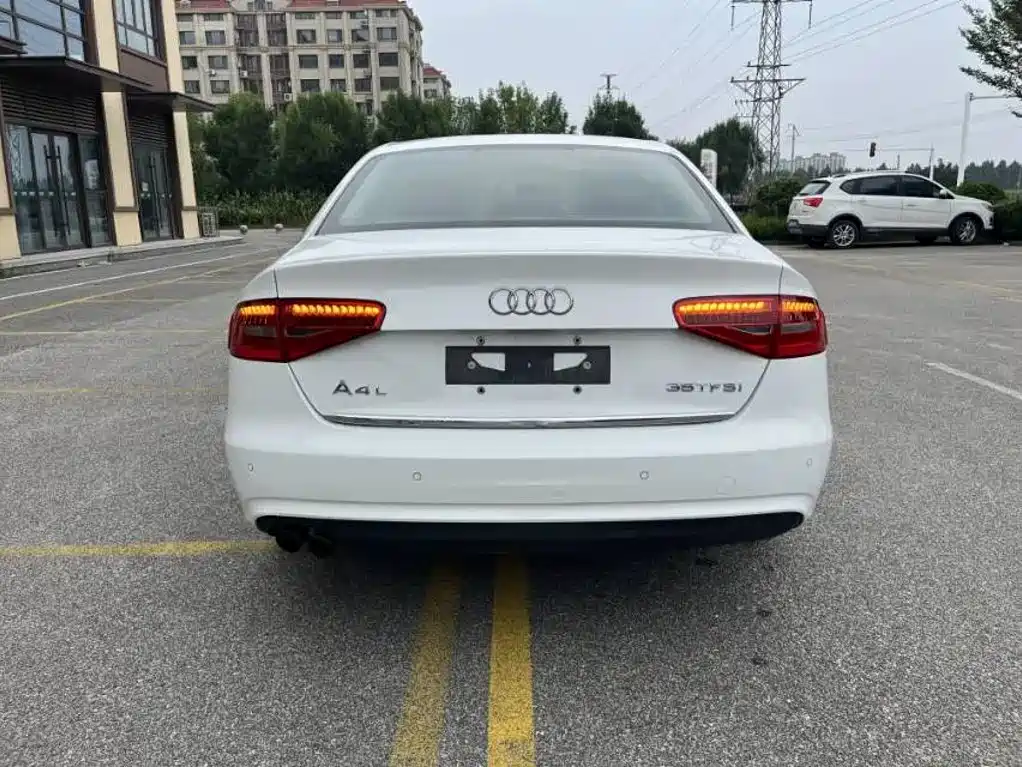 Audi A4L — миниатюра 5