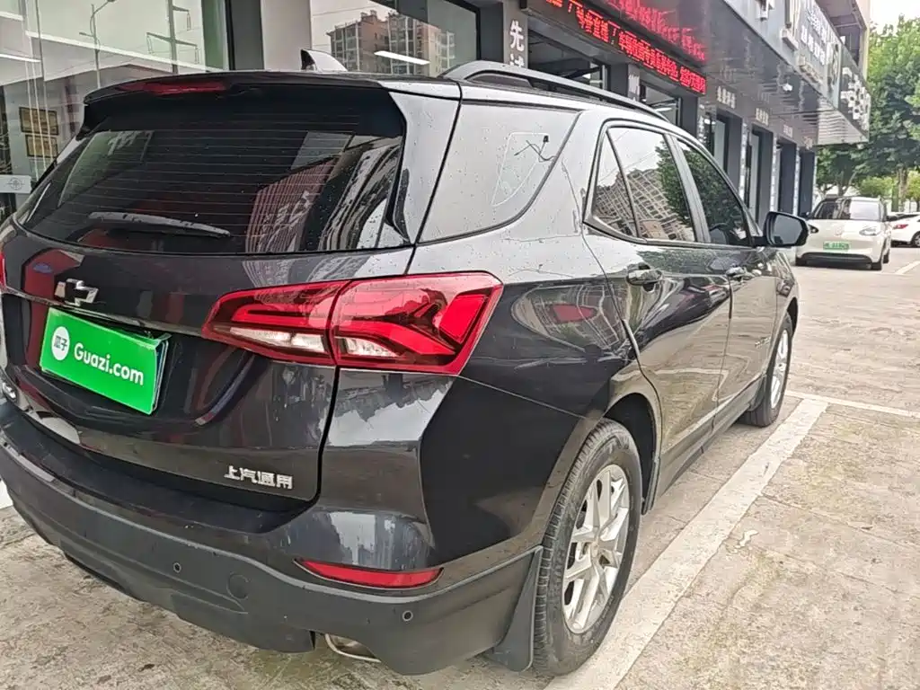 Chevrolet Equinox — миниатюра 7