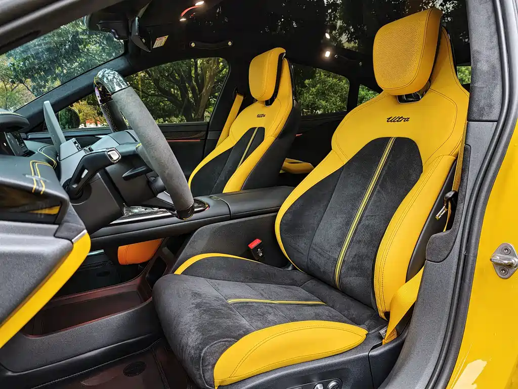 XIAOMI CAR XIAOMI SU7 ULTRA