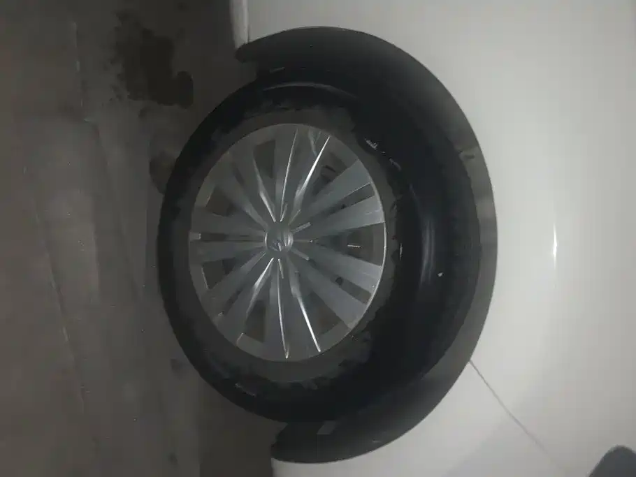 Volkswagen Santana — миниатюра 6