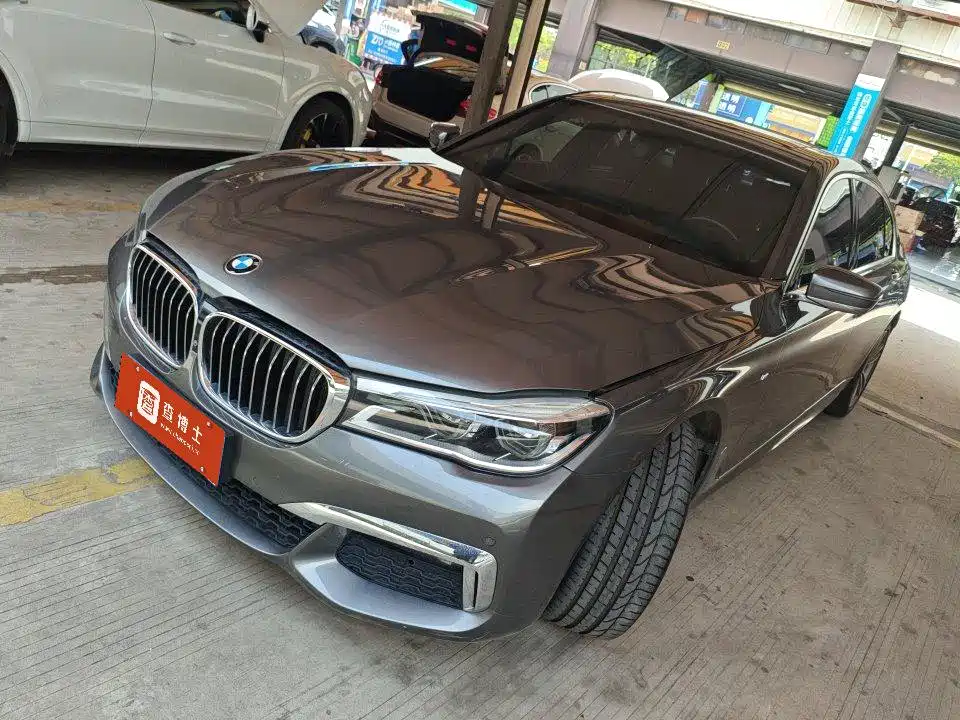 BMW 7 Series 2018