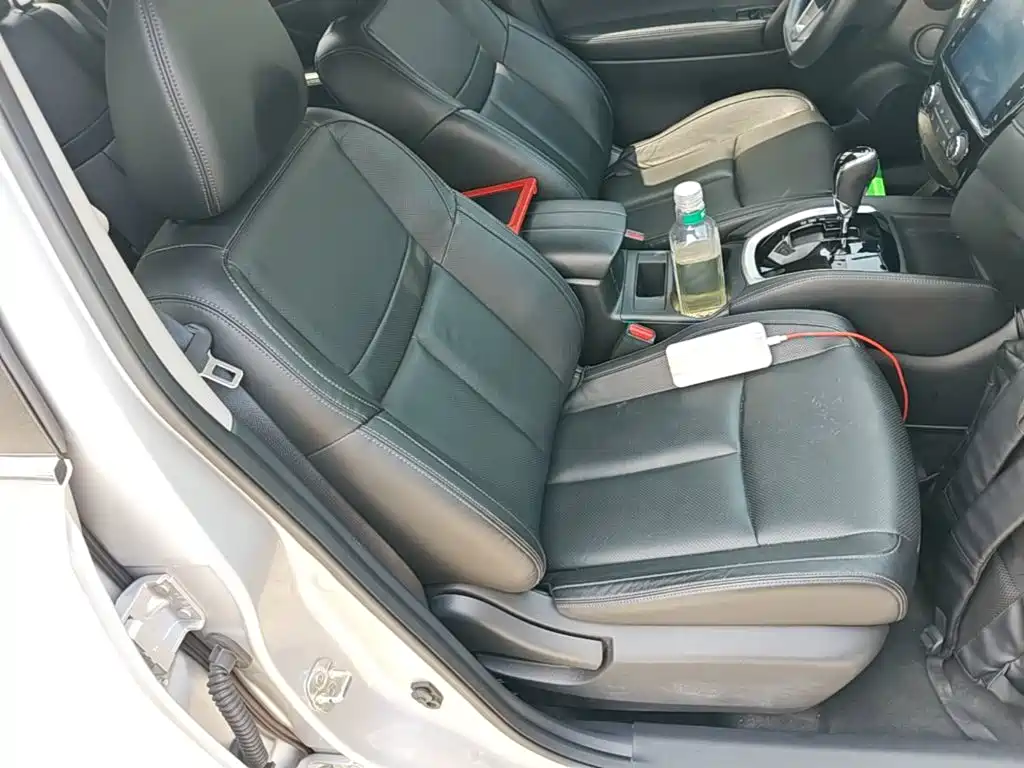 Nissan X-Trail — миниатюра 25
