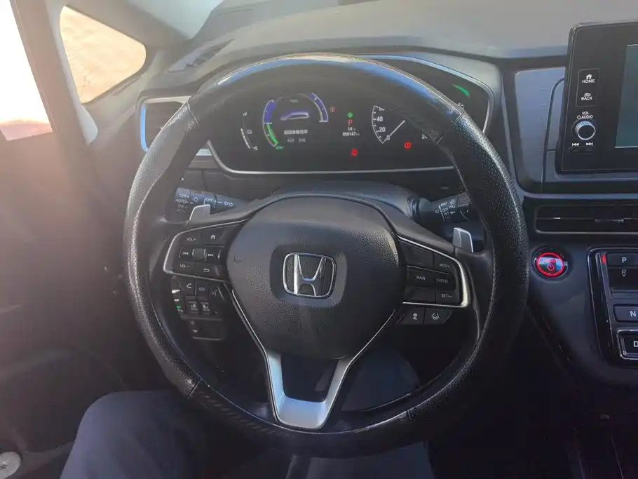 Honda Elysion — миниатюра 15