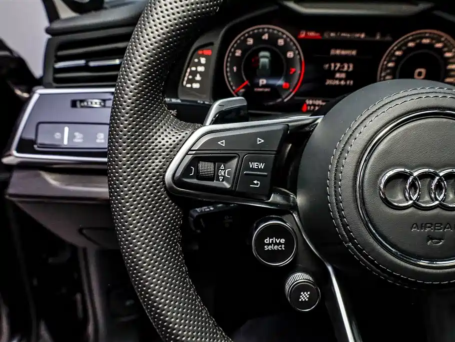 Audi Q8 — фотографии объявления, Фото 16
