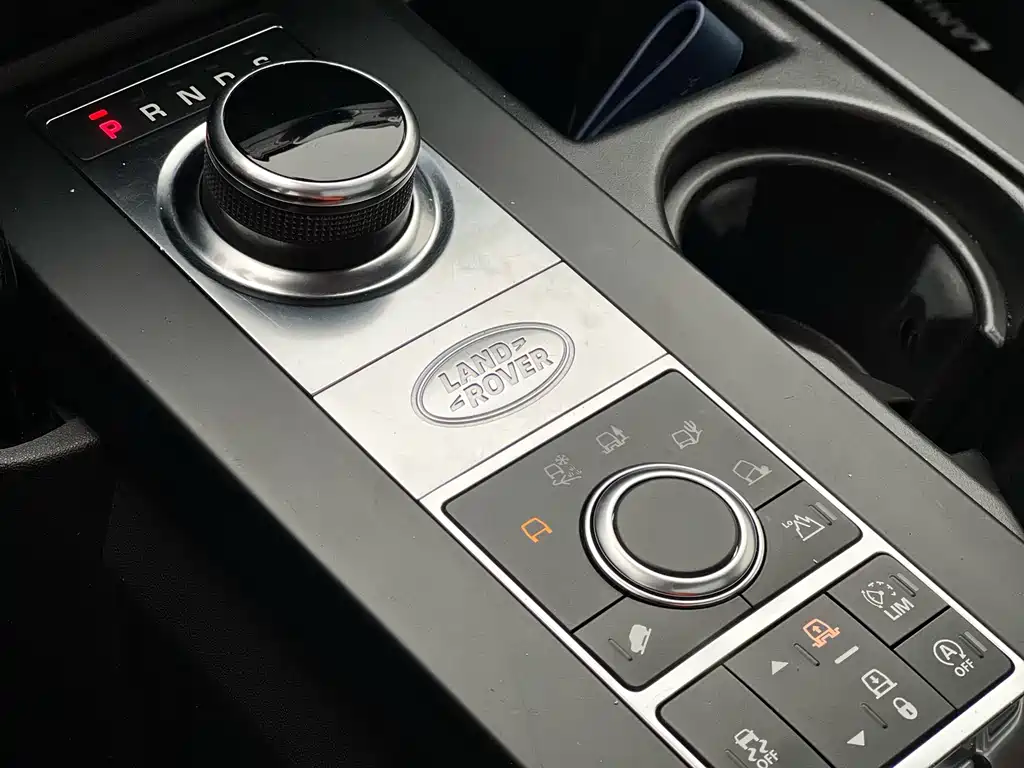 Land Rover Discovery — миниатюра 12