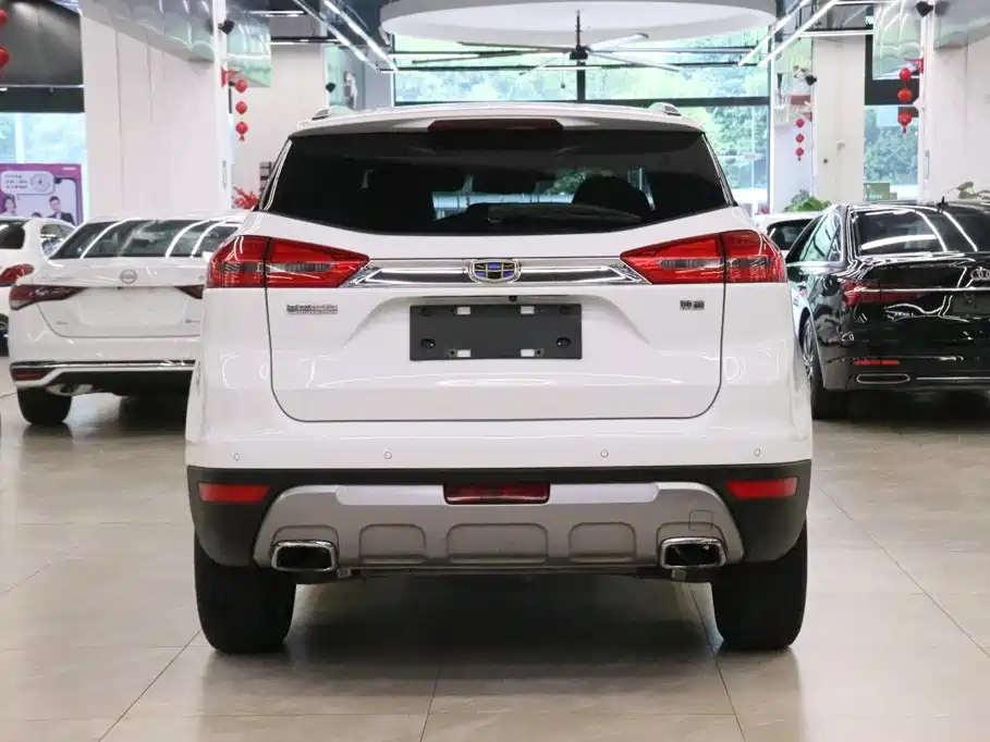 Geely Boyue — миниатюра 4