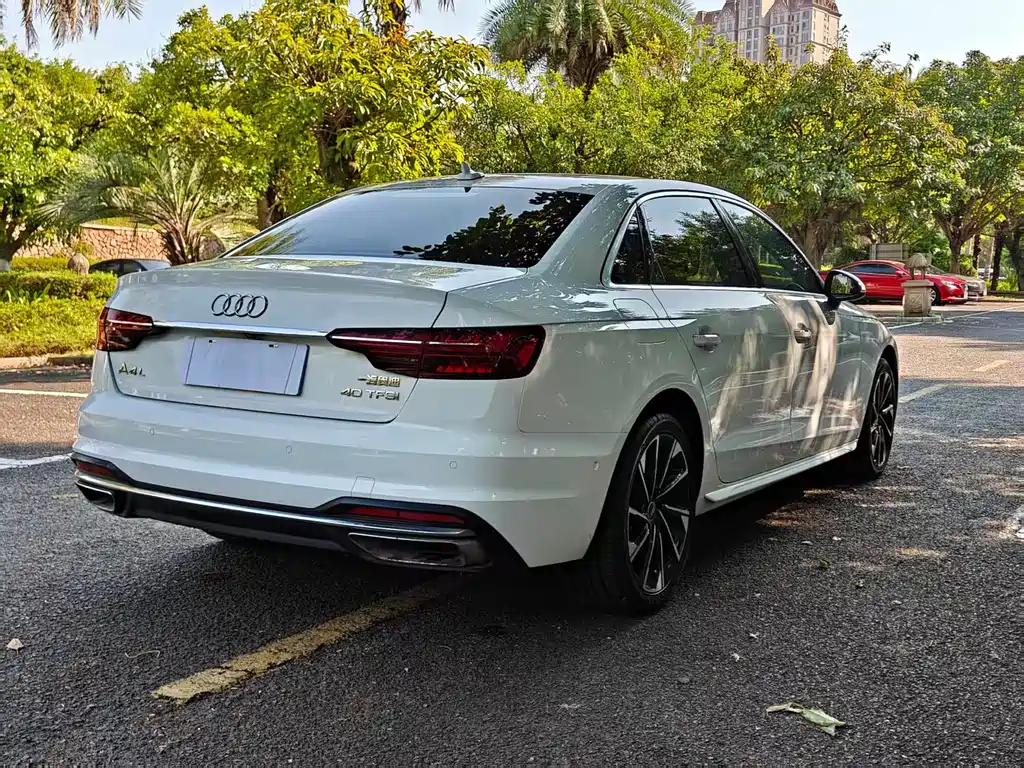 Audi A4L — миниатюра 7