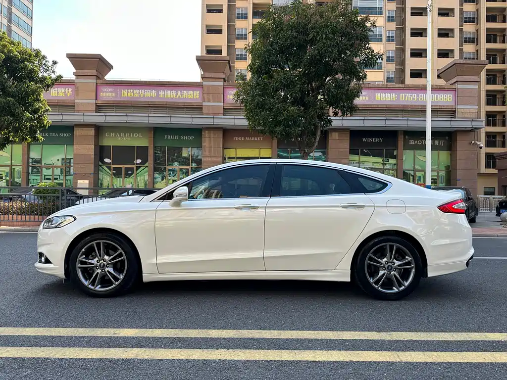 Ford Mondeo — миниатюра 5