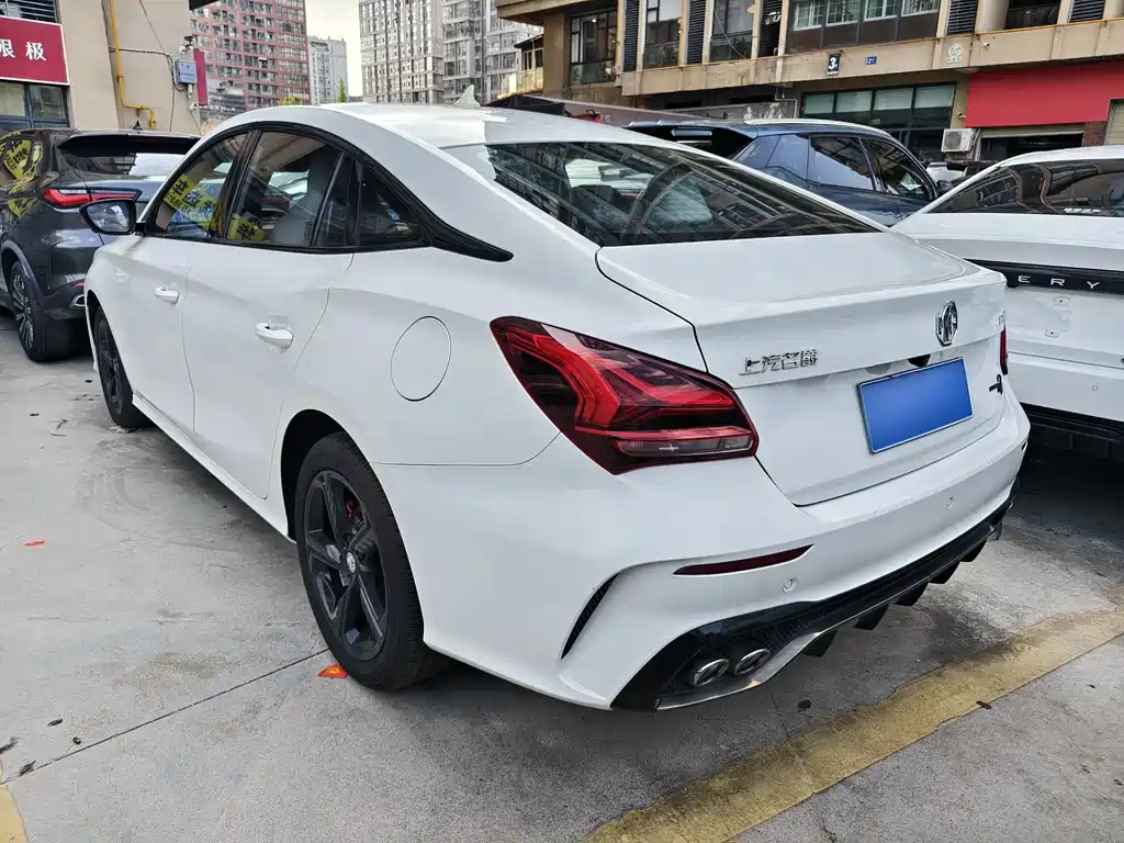 MG MG5 Scorpio — миниатюра 15