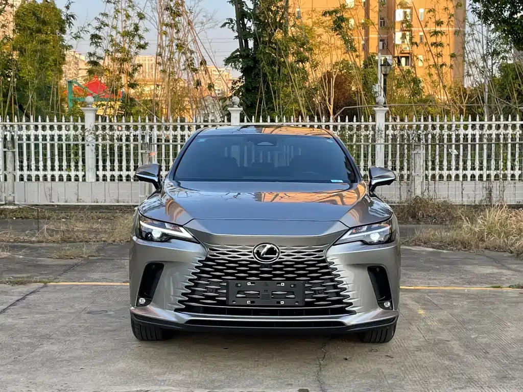 Lexus RX — миниатюра 2