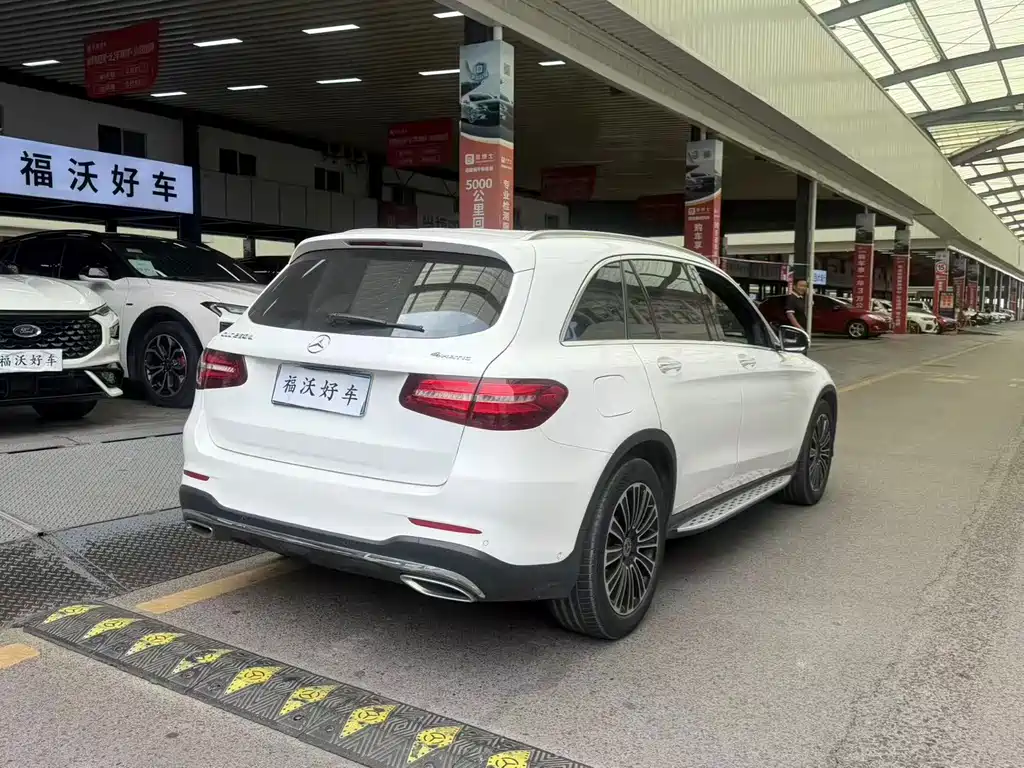 Mercedes-Benz GLC — миниатюра 10